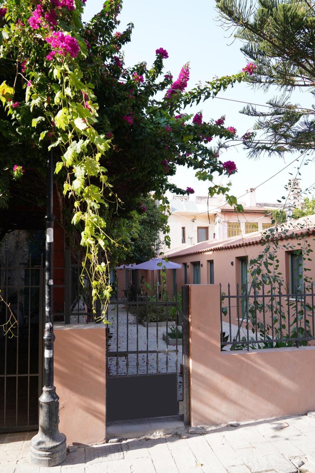 Lindas Convent Garden Home 1 ハニア エクステリア 写真