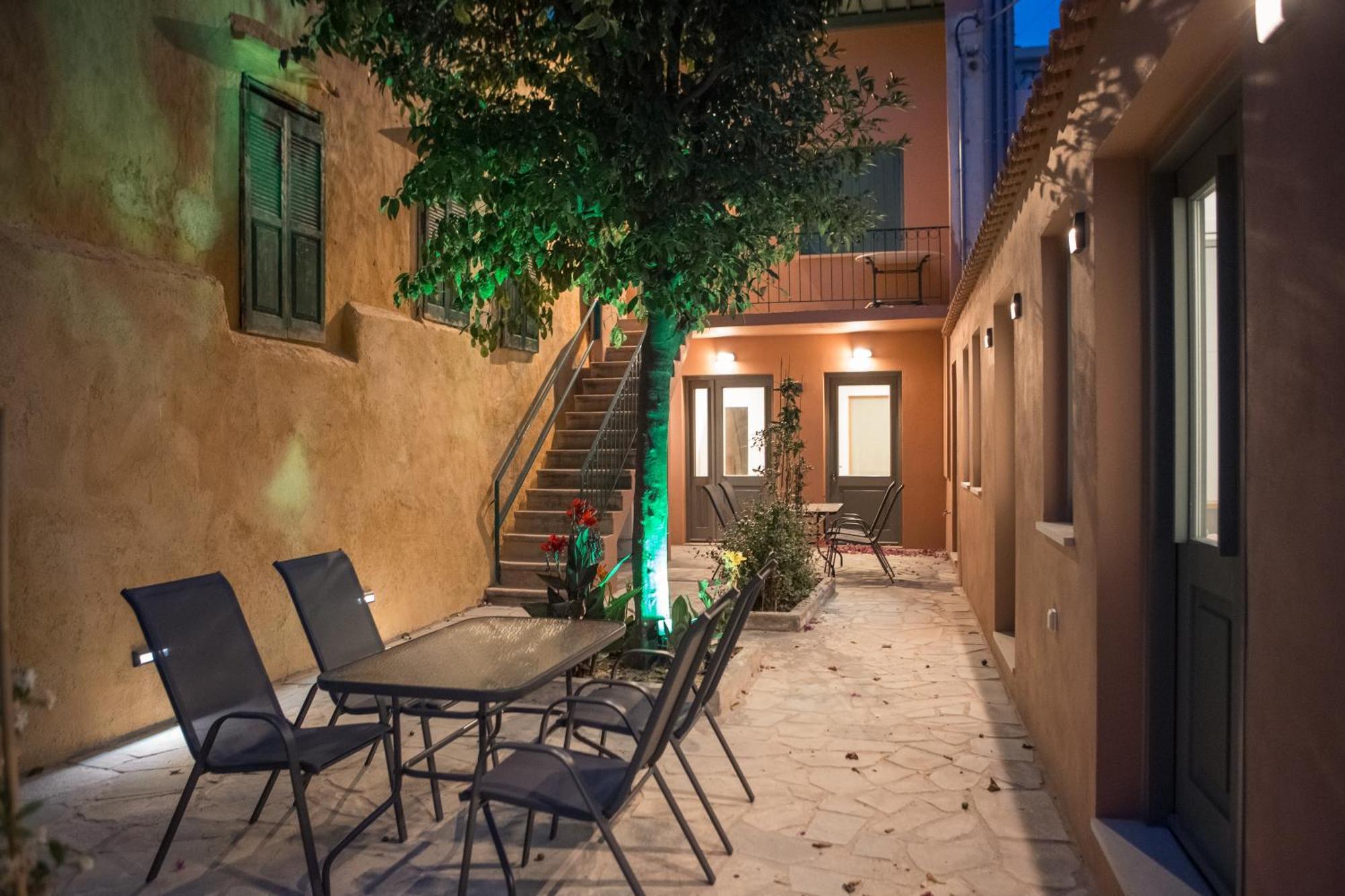 Lindas Convent Garden Home 1 ハニア エクステリア 写真